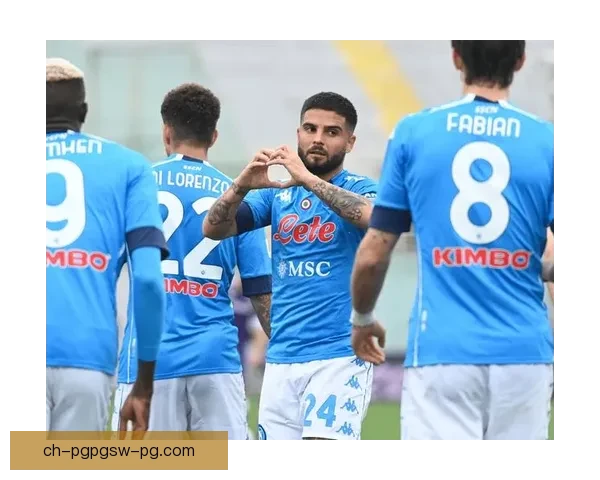 头球破门:飞奔中的英雄,掌握胜局的关键。